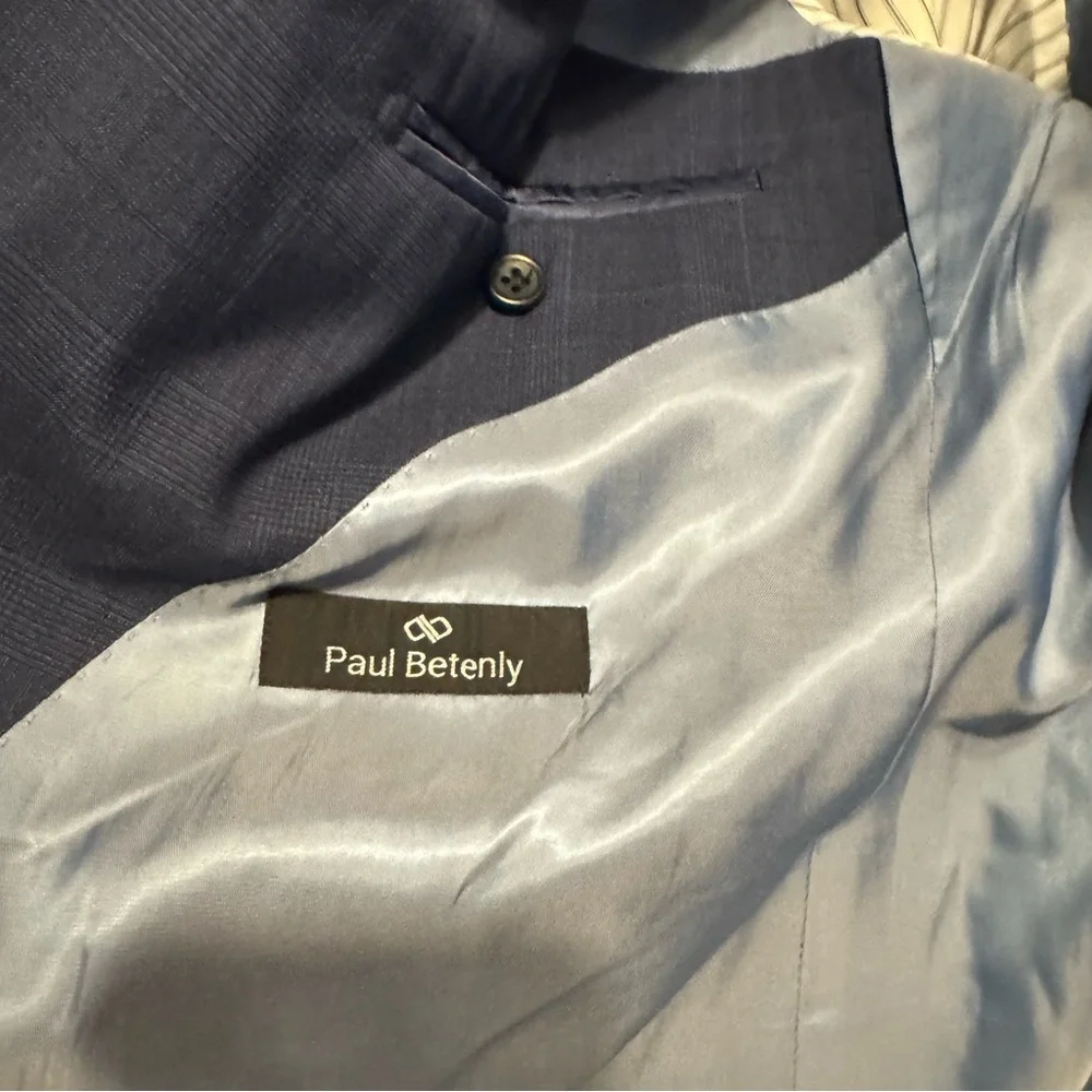 Paul Betenly Men's Blue Plaid Suit Thomas & Florence styles